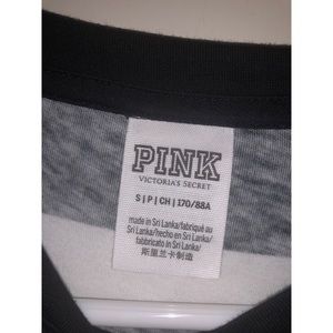 PINK Victoria's Secret Tops - VS PINK Long Sleeve PINK Victoria's Secret Tops - VS PINK Long Sleeve